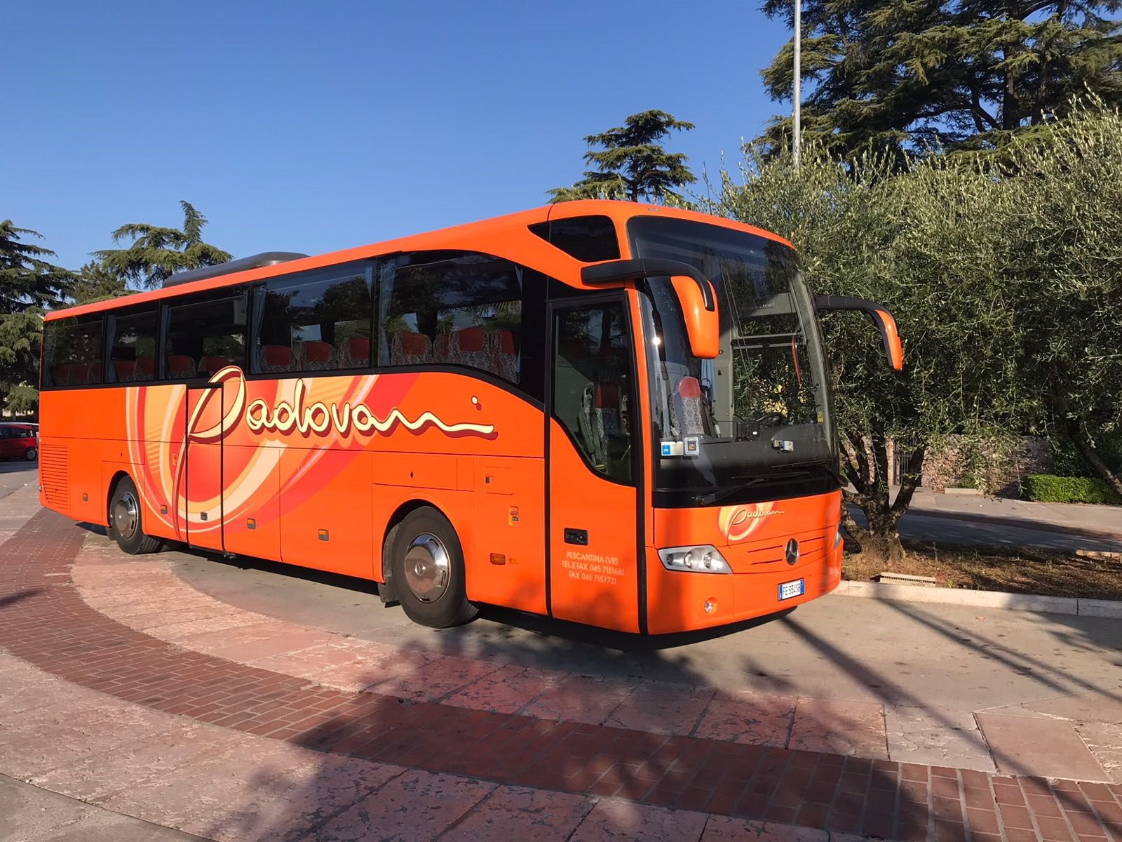 Noleggio bus verona - Mercedes Tourismo 2 - Autoservizi Padovani